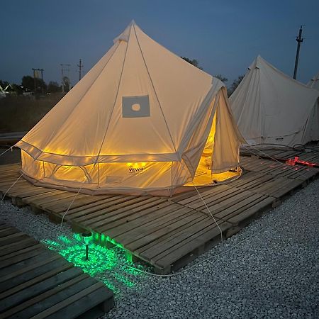 Meme Glamping Hotel Corbu  Eksteriør billede