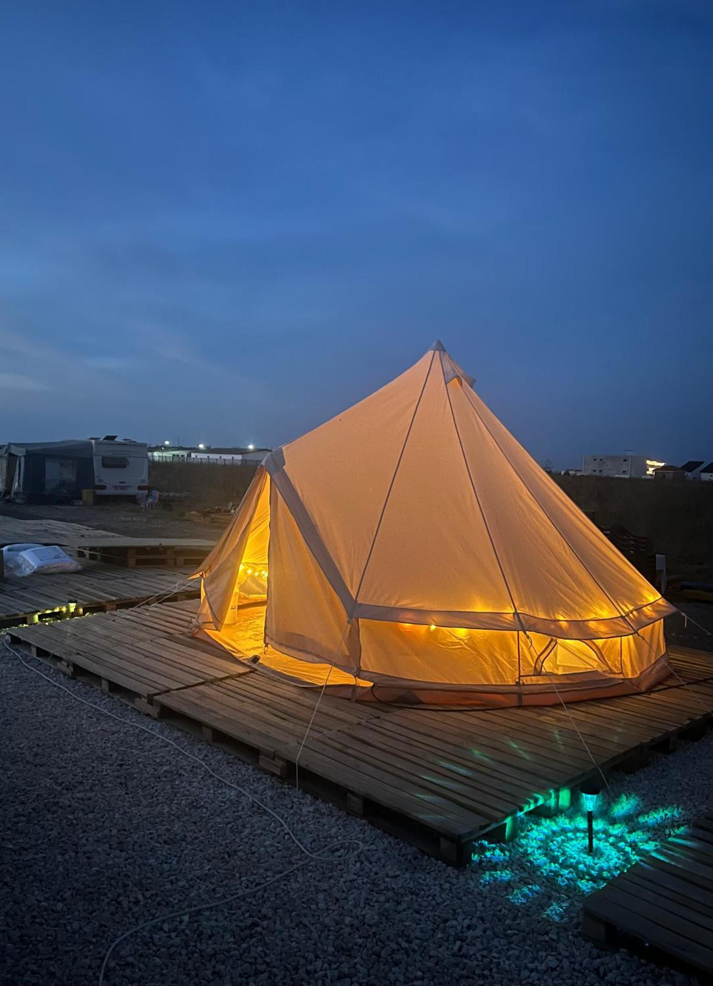 Meme Glamping Hotel Corbu  Eksteriør billede