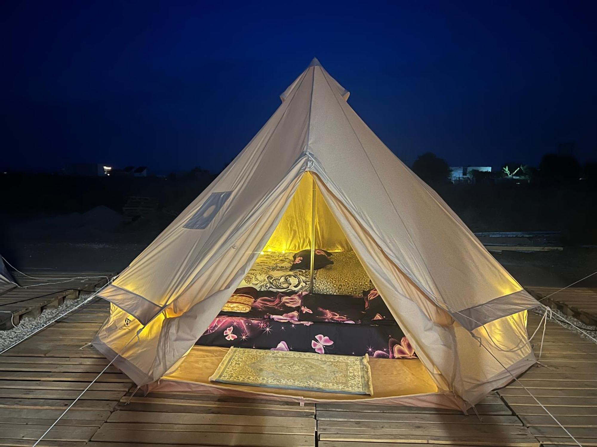 Meme Glamping Hotel Corbu  Eksteriør billede